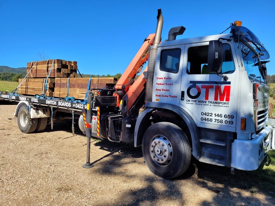 Crane Truck Timber Transport