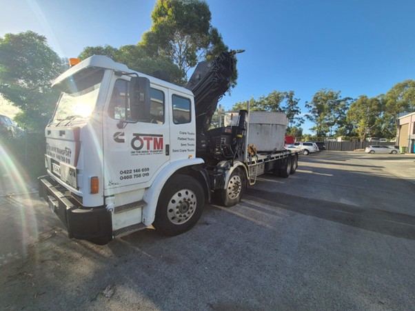 brisbane crane truck hire