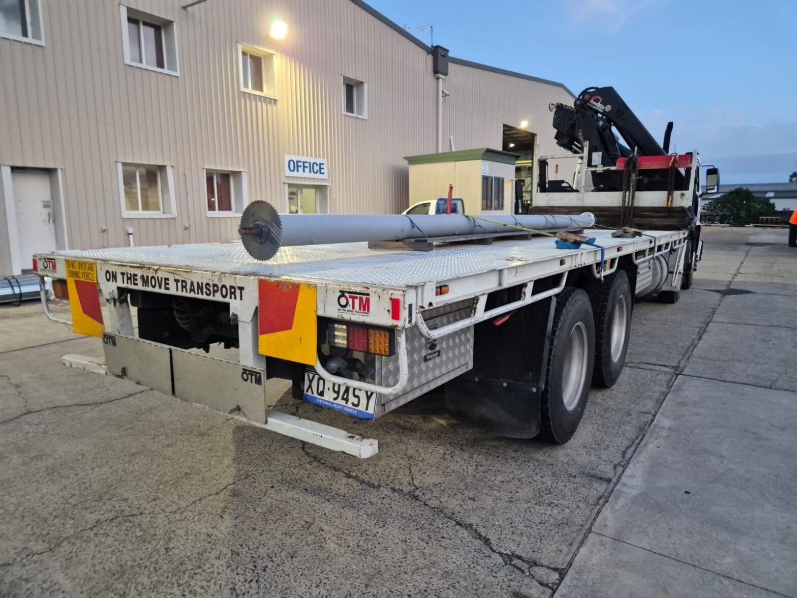 crane truck hire brisbane southside
