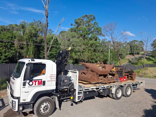 Flatbed trucks Hire Brisbane